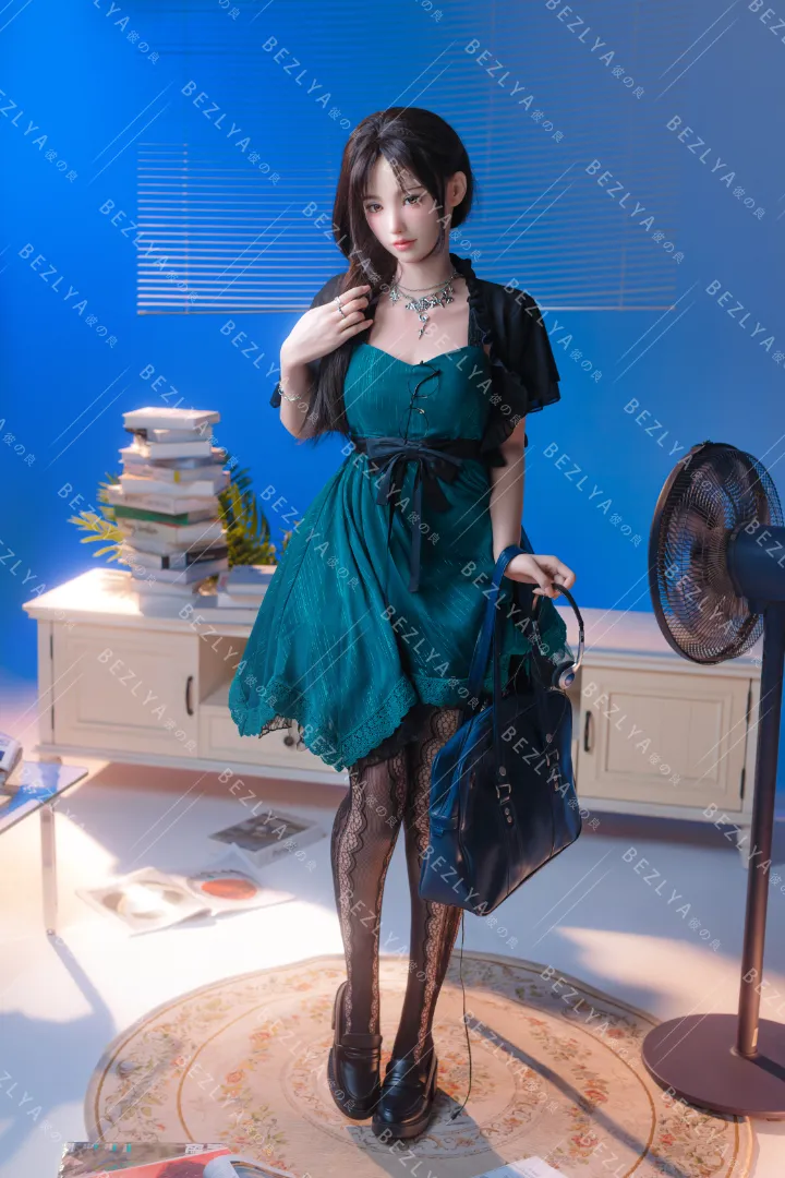 168cm (5ft6) A-Cup Lightweight Silicone Sex Doll ChengZi, ROS Head